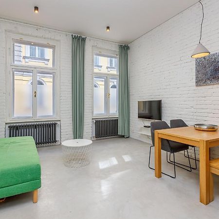 Krasny Byt V Historickom Centre Bratislavy Bratislava Buitenkant foto
